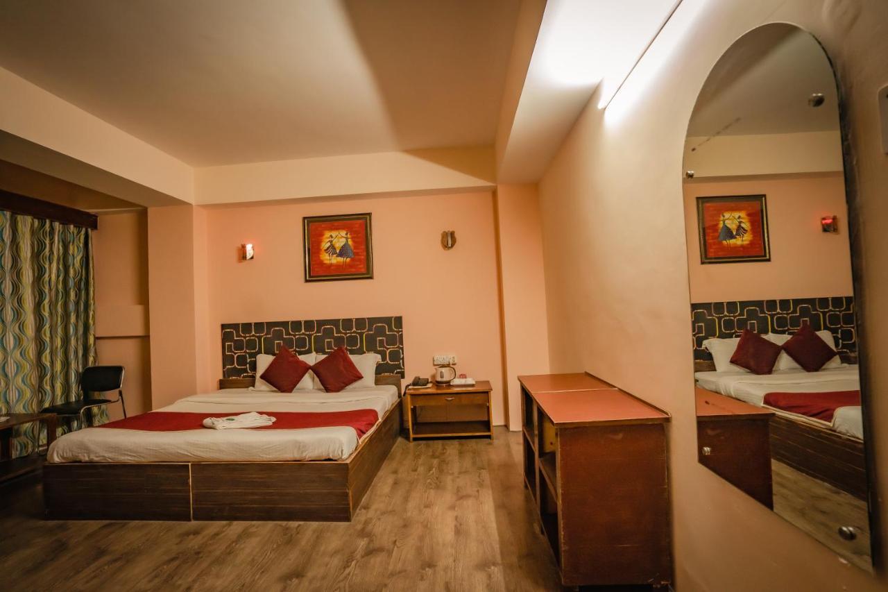 Yalung Retreat Hotel Gangtok Exterior photo